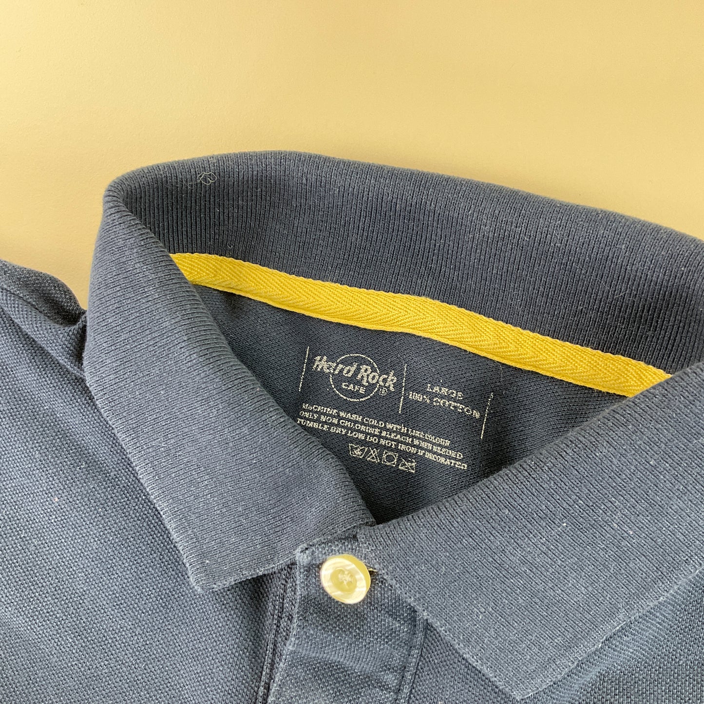 Hard Rock Cafe Kuala Lampur Polo Shirt - Large-HARD ROCK CAFE-olesstore-vintage-secondhand-shop-austria-österreich