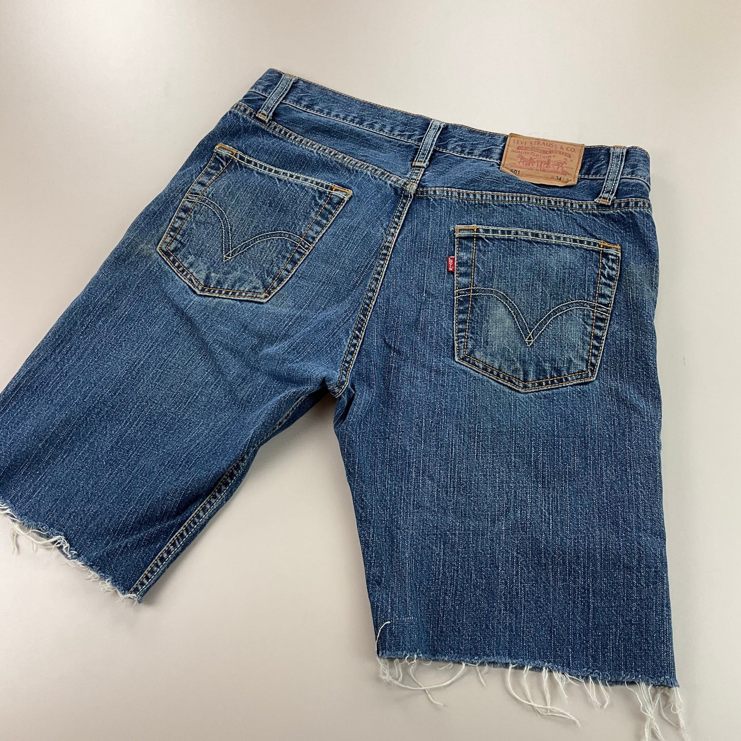 Levis Denim Shorts - W34-LEVI'S-olesstore-vintage-secondhand-shop-austria-österreich