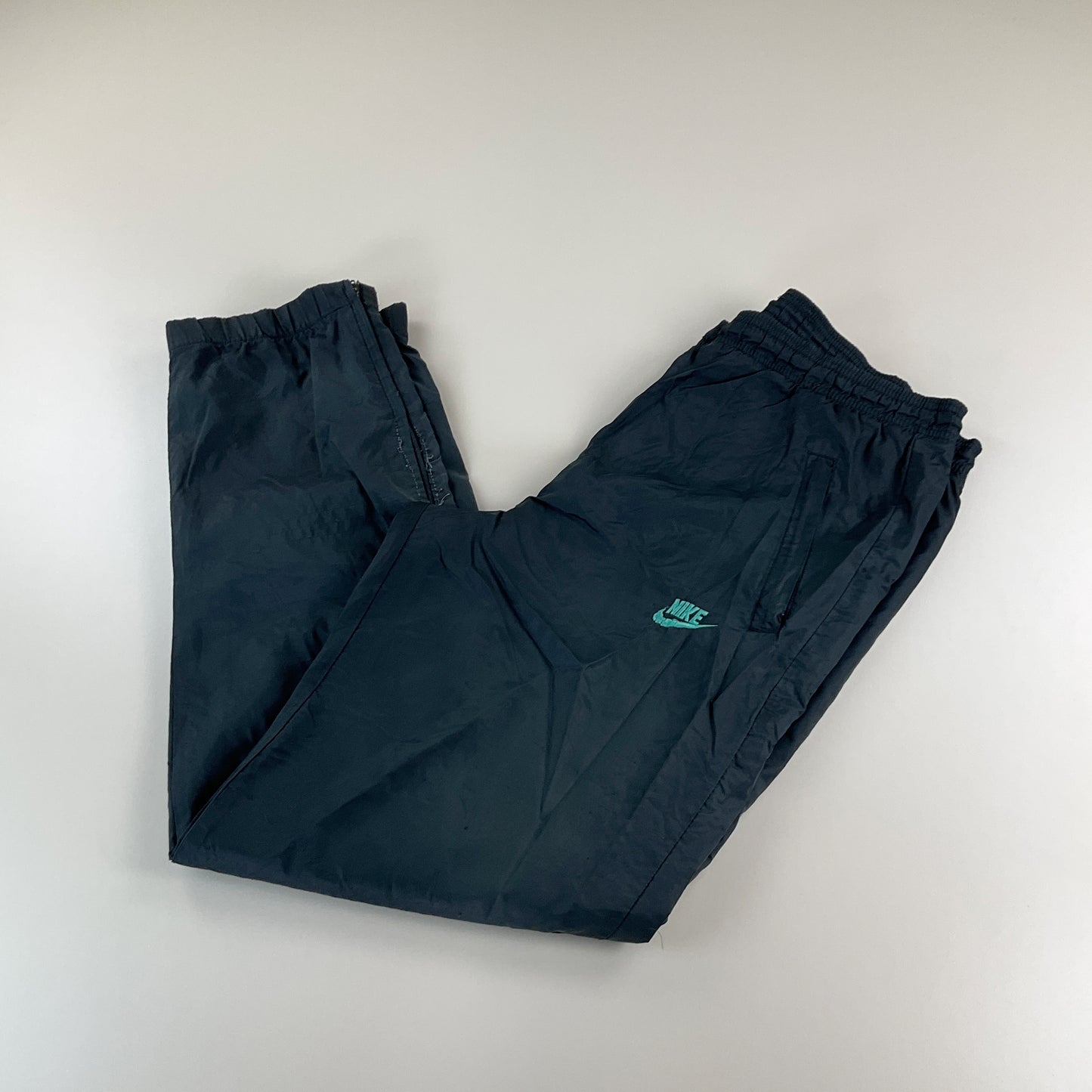 Nike 80s Retro Trainingsanzug - Small-NIKE-olesstore-vintage-secondhand-shop-austria-österreich