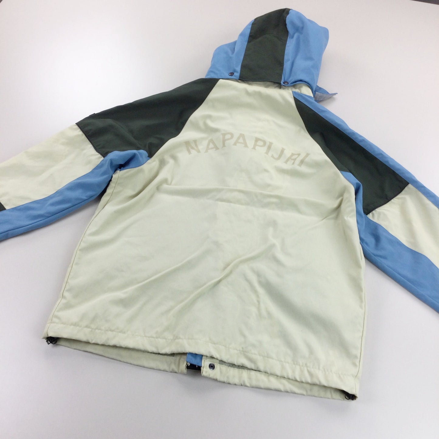 Napapijri Jacket - Medium-NAPAPIJRI-olesstore-vintage-secondhand-shop-austria-österreich