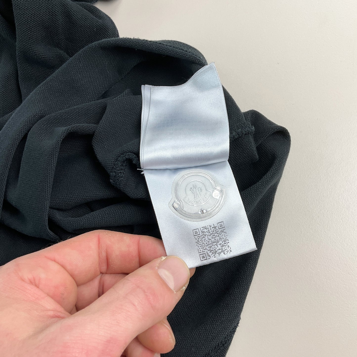 Moncler Basic Polo Shirt - XXL-MONCLER-olesstore-vintage-secondhand-shop-austria-österreich