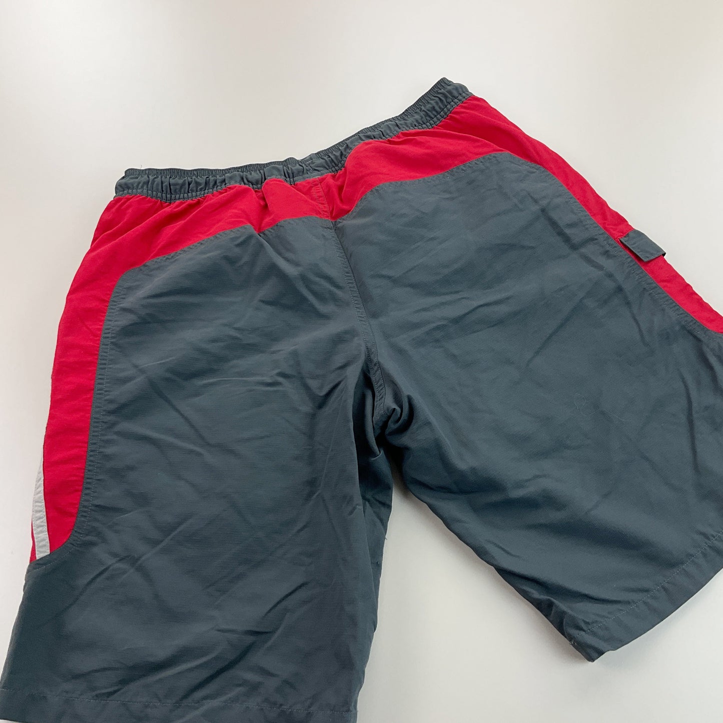 Adidas Shorts - Medium-ADIDAS-olesstore-vintage-secondhand-shop-austria-österreich
