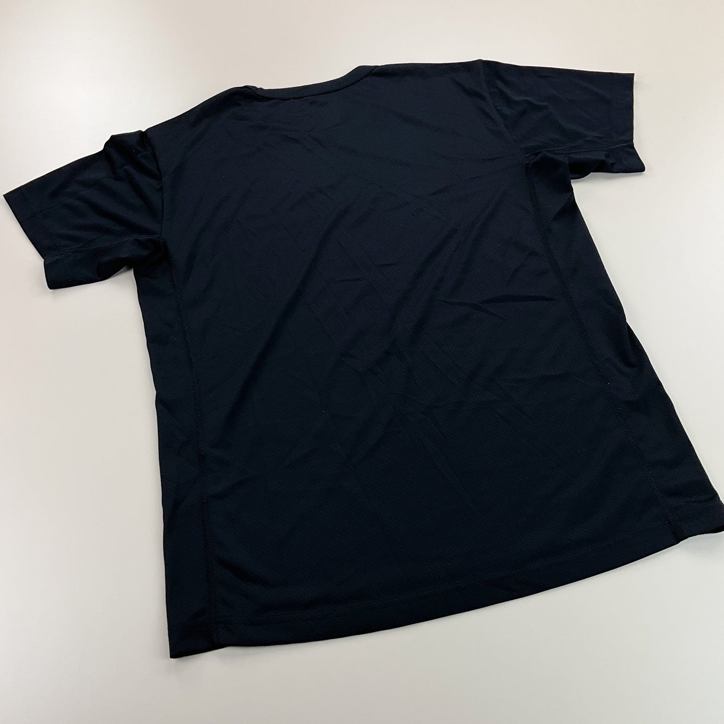 Champion Sport T-Shirt - Medium-Champion-olesstore-vintage-secondhand-shop-austria-österreich