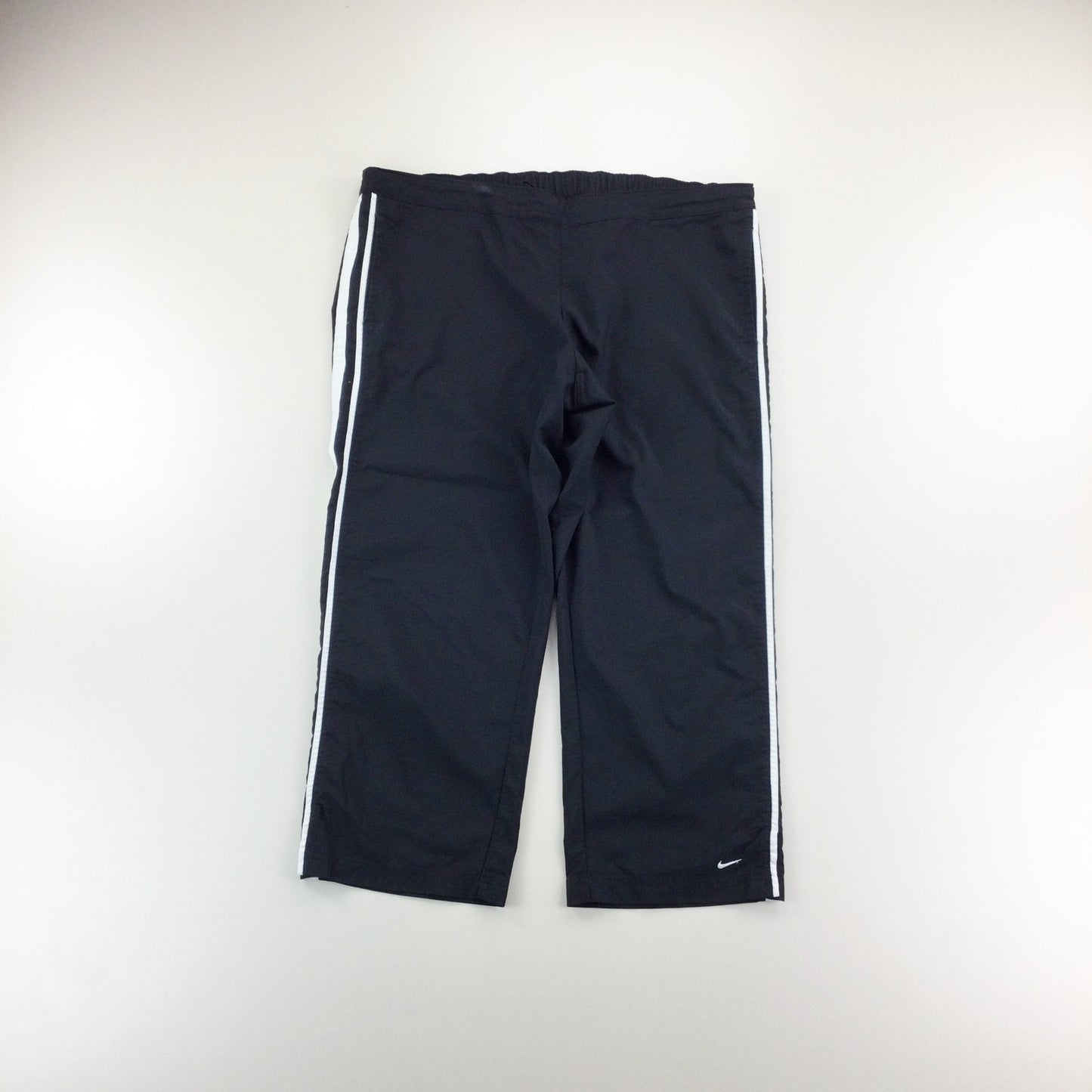 Nike 3/4 Shorts - Large-NIKE-olesstore-vintage-secondhand-shop-austria-österreich