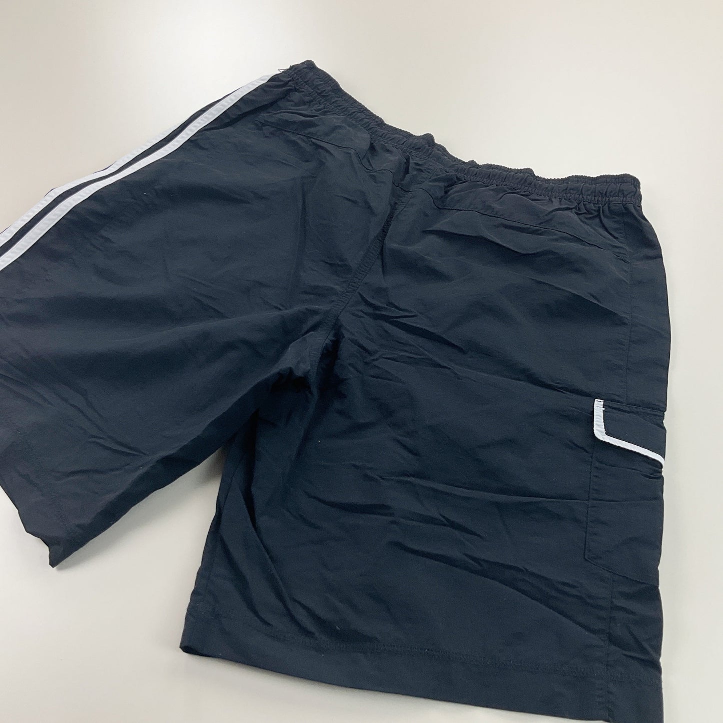 Adidas Shorts - Large-ADIDAS-olesstore-vintage-secondhand-shop-austria-österreich