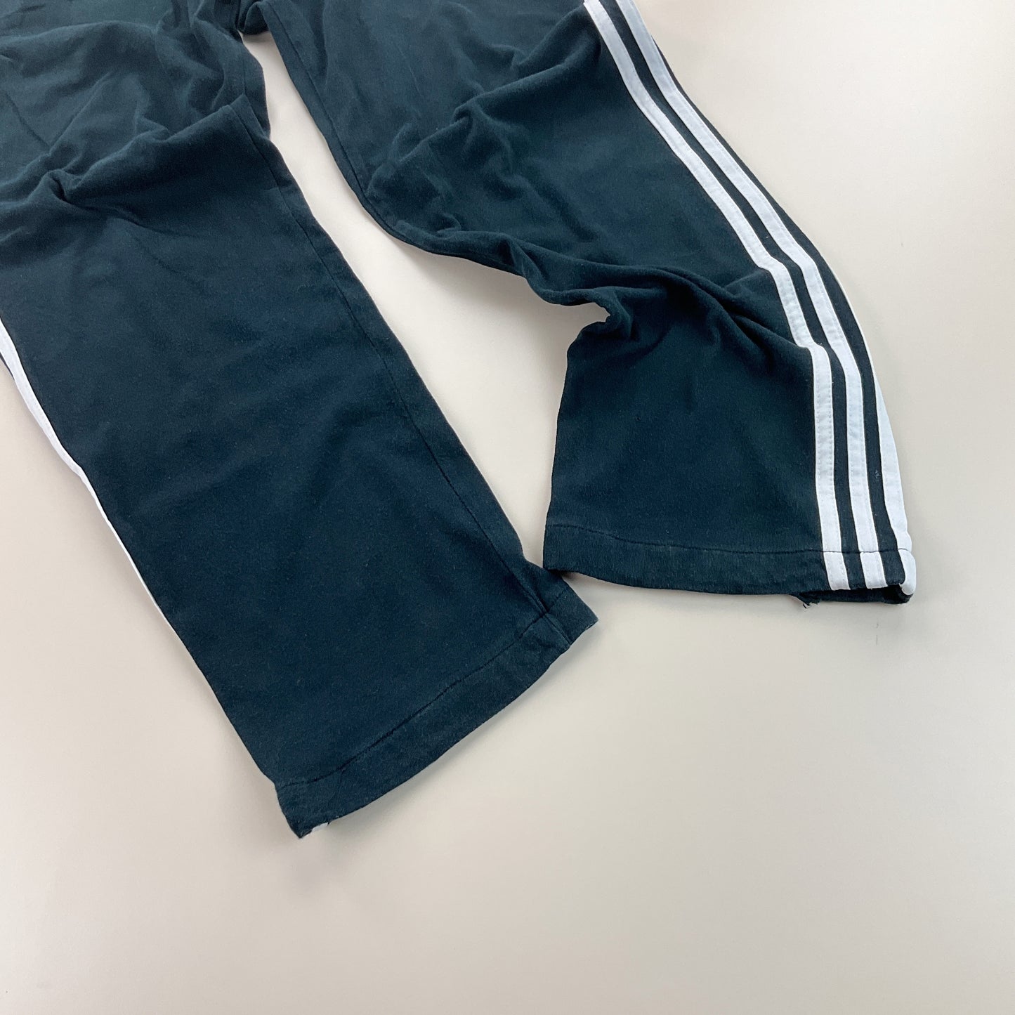Adidas 00s Jogginghose - Large-ADIDAS-olesstore-vintage-secondhand-shop-austria-österreich