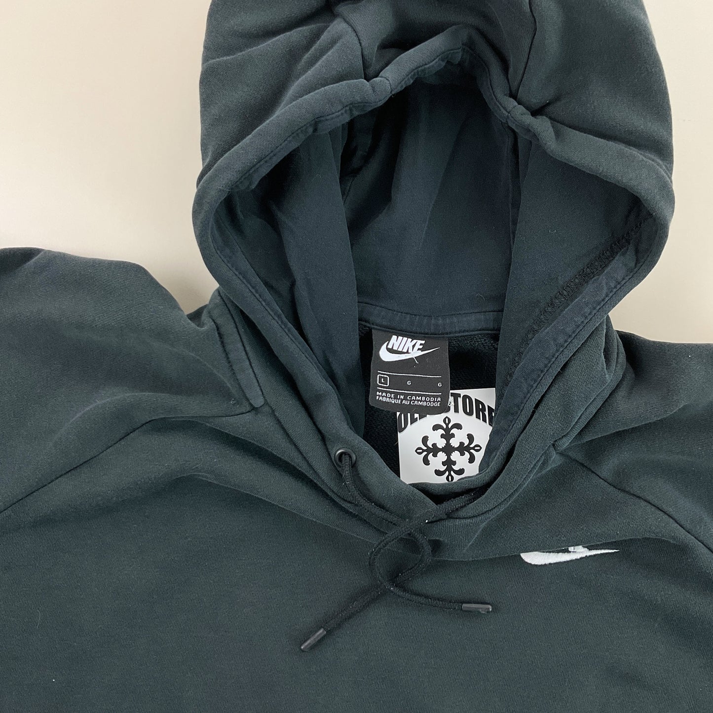 Nike Basic Hoodie - Large-NIKE-olesstore-vintage-secondhand-shop-austria-österreich