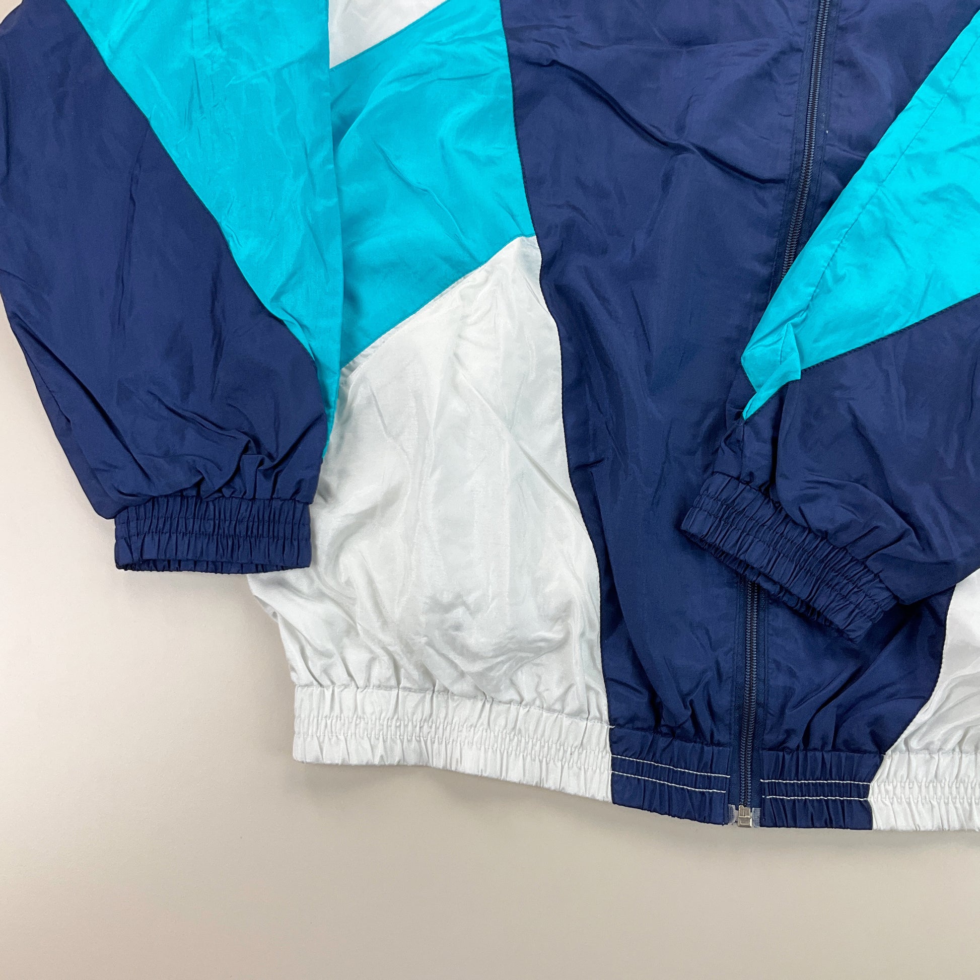 Retro Trainingsjacke - XL-NO NAME-olesstore-vintage-secondhand-shop-austria-österreich