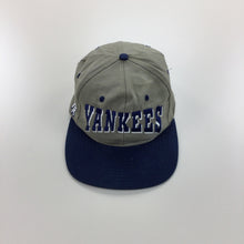 Load image into Gallery viewer, Yankees MLB Cap-New York Yankees-olesstore-vintage-secondhand-shop-austria-österreich