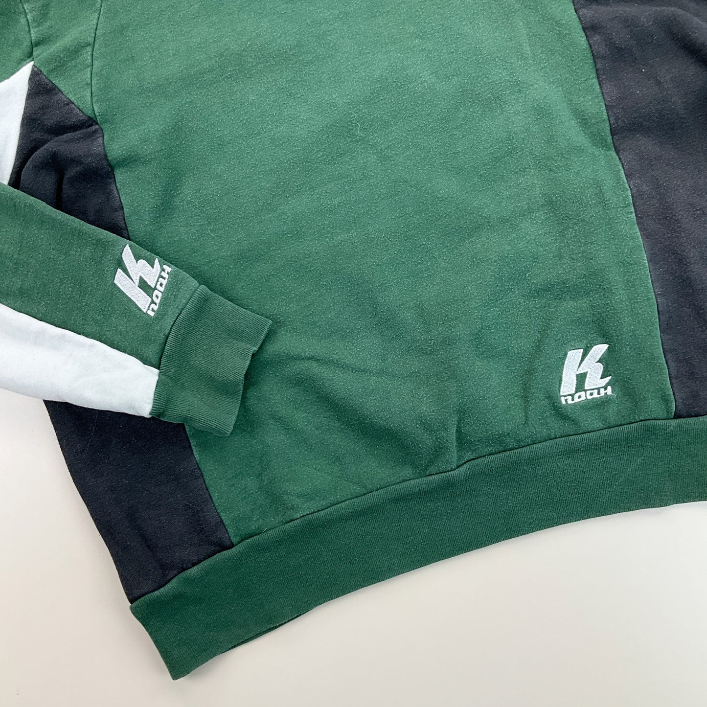 Dragons Football Hoodie - Small-NO NAME-olesstore-vintage-secondhand-shop-austria-österreich