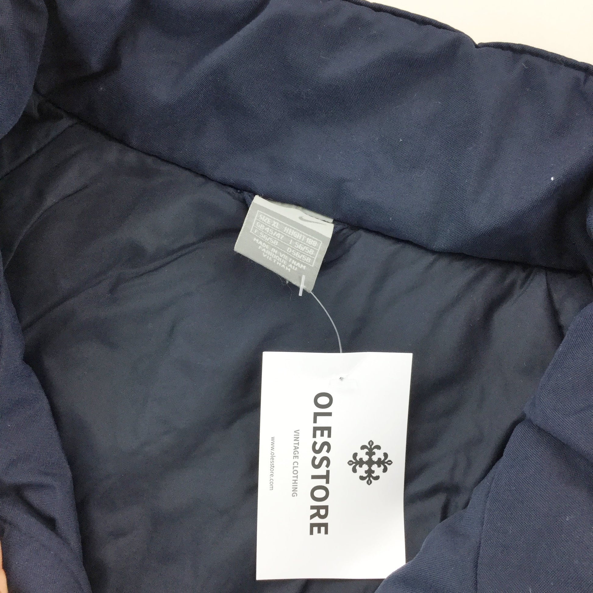 Nike Swoosh Winter Jacket - XL-olesstore-vintage-secondhand-shop-austria-österreich