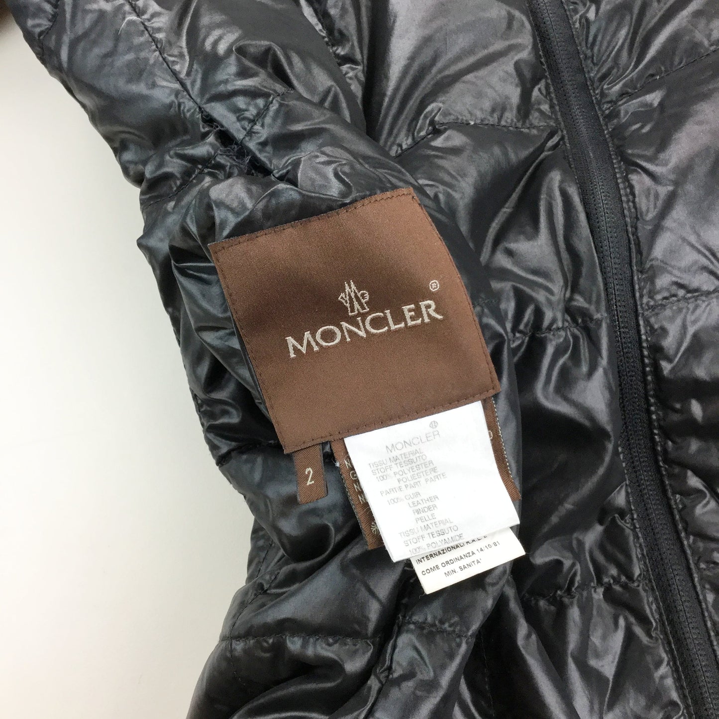 Moncler Reversible Puffer Coat - Women/M-MONCLER-olesstore-vintage-secondhand-shop-austria-österreich