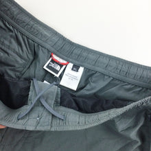 Load image into Gallery viewer, The North Face Shorts - XL-THE NORTH FACE-olesstore-vintage-secondhand-shop-austria-österreich