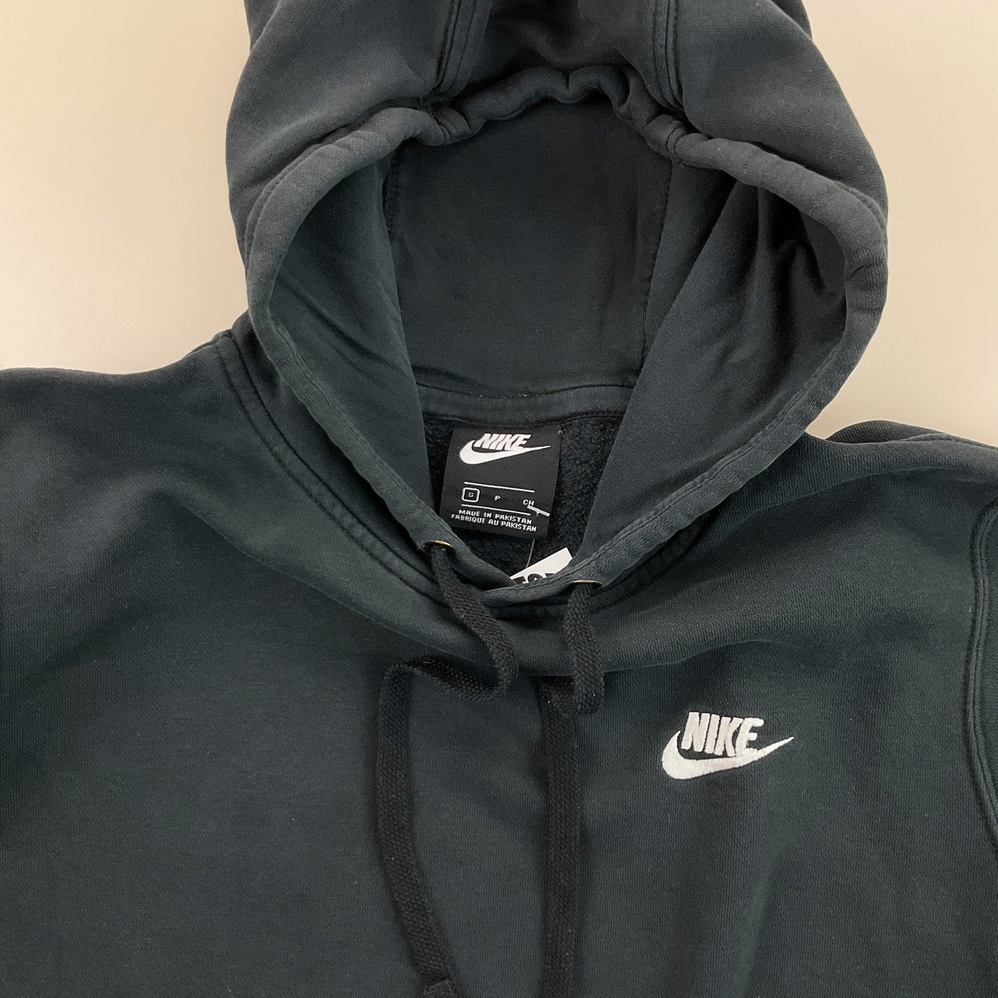 Nike Basic Logo Hoodie - Small-NIKE-olesstore-vintage-secondhand-shop-austria-österreich