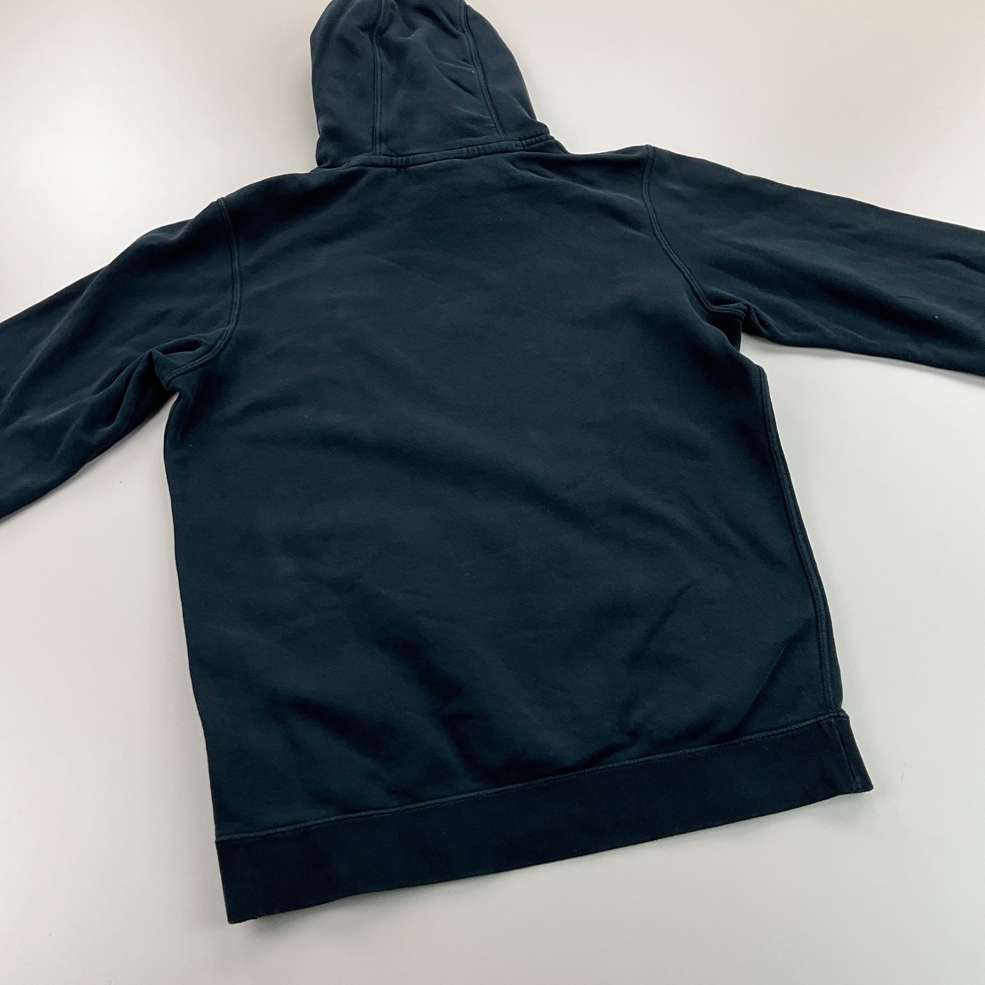 Nike Basic Logo Hoodie - Small-NIKE-olesstore-vintage-secondhand-shop-austria-österreich