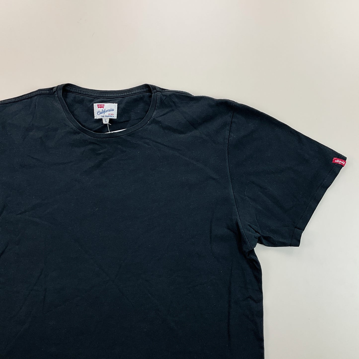 Levi's California Basic T-Shirt - Large-LEVIS-olesstore-vintage-secondhand-shop-austria-österreich