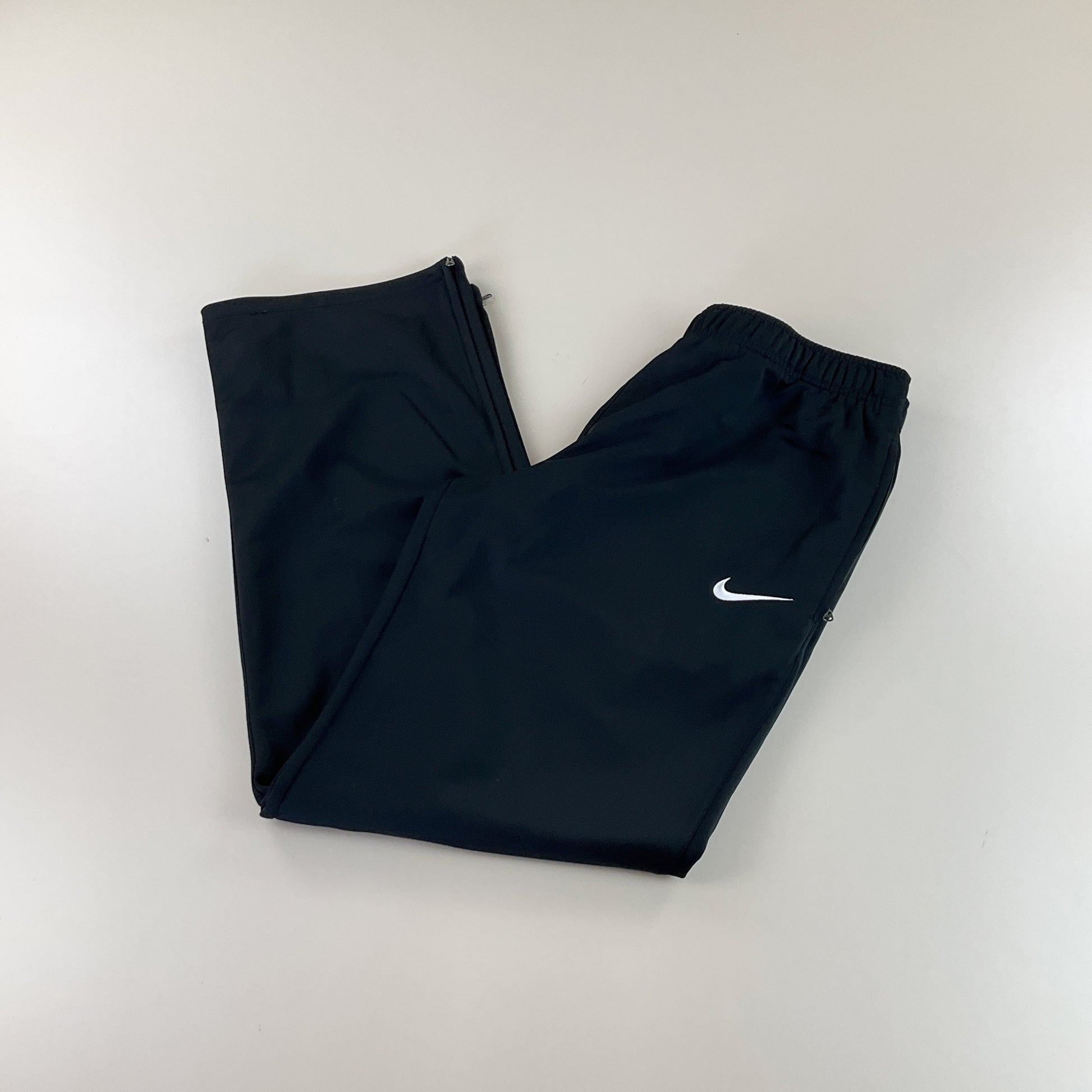 Nike Swoosh Jogginghose - Medium-NIKE-olesstore-vintage-secondhand-shop-austria-österreich