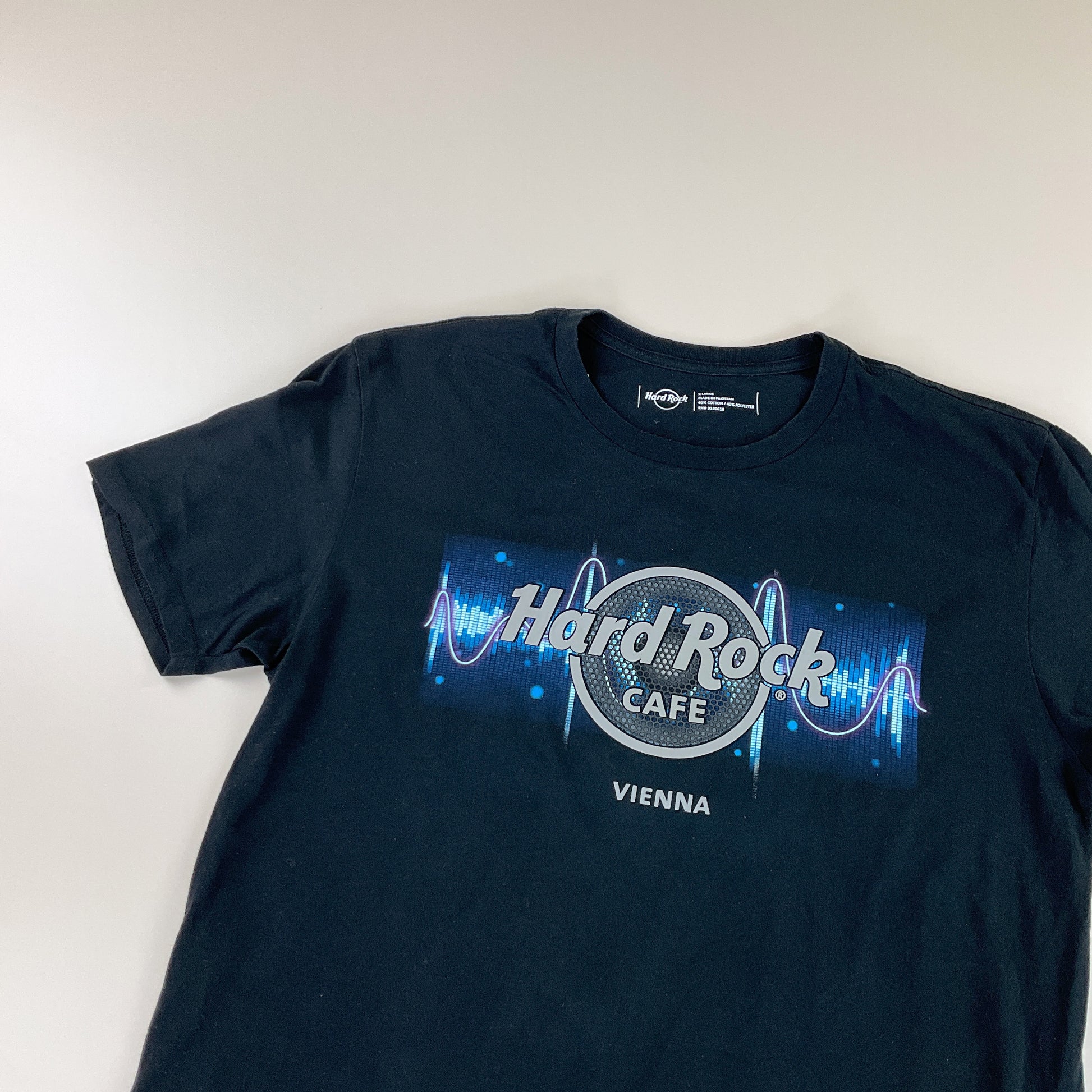 Hard Rock Cafe Vienna T-Shirt - XL-HARD ROCK CAFE-olesstore-vintage-secondhand-shop-austria-österreich