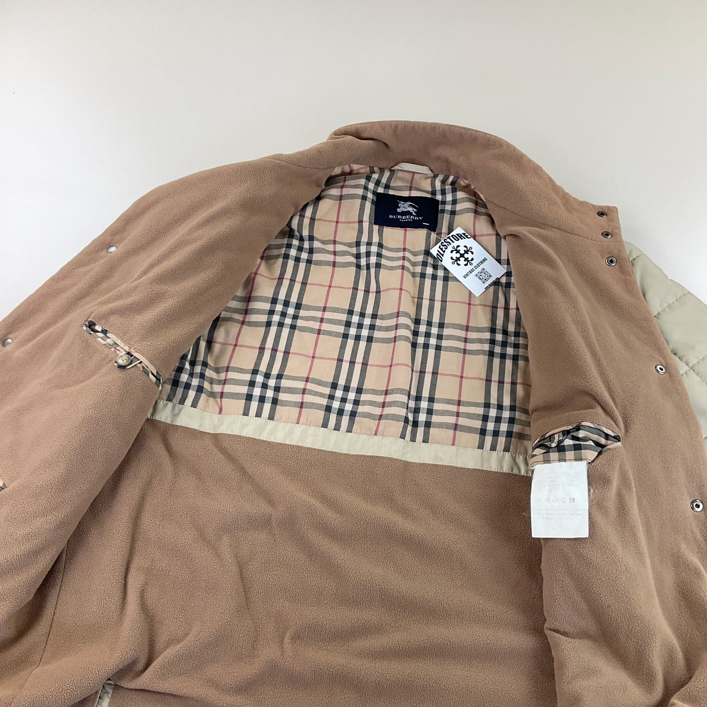 Burberry gefütterte Jacke - Large-BURBERRY-olesstore-vintage-secondhand-shop-austria-österreich