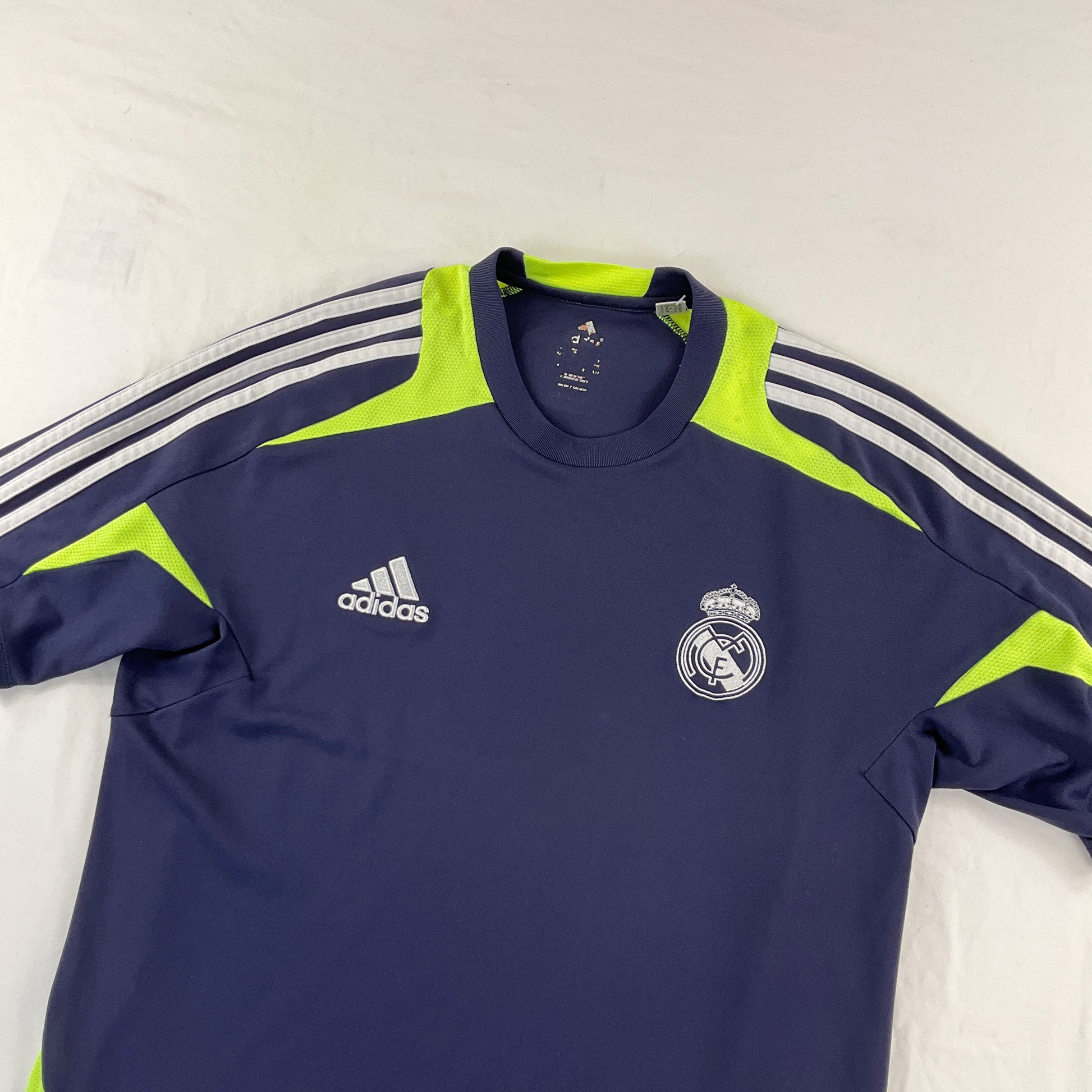 Adidas Real Madrid Sport T-Shirt - Medium-ADIDAS-olesstore-vintage-secondhand-shop-austria-österreich