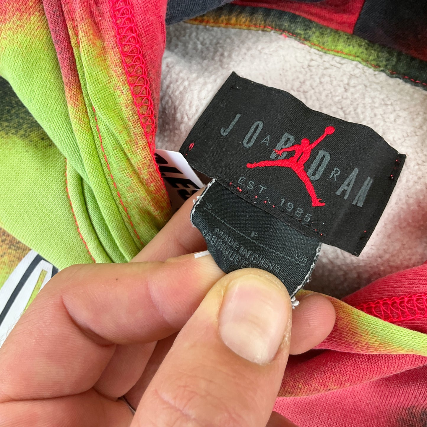 Air Jordan Hoodie - Small-JORDAN-olesstore-vintage-secondhand-shop-austria-österreich