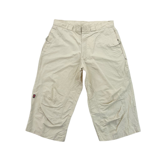 Nike 3/4 Shorts - Medium-NIKE-olesstore-vintage-secondhand-shop-austria-österreich