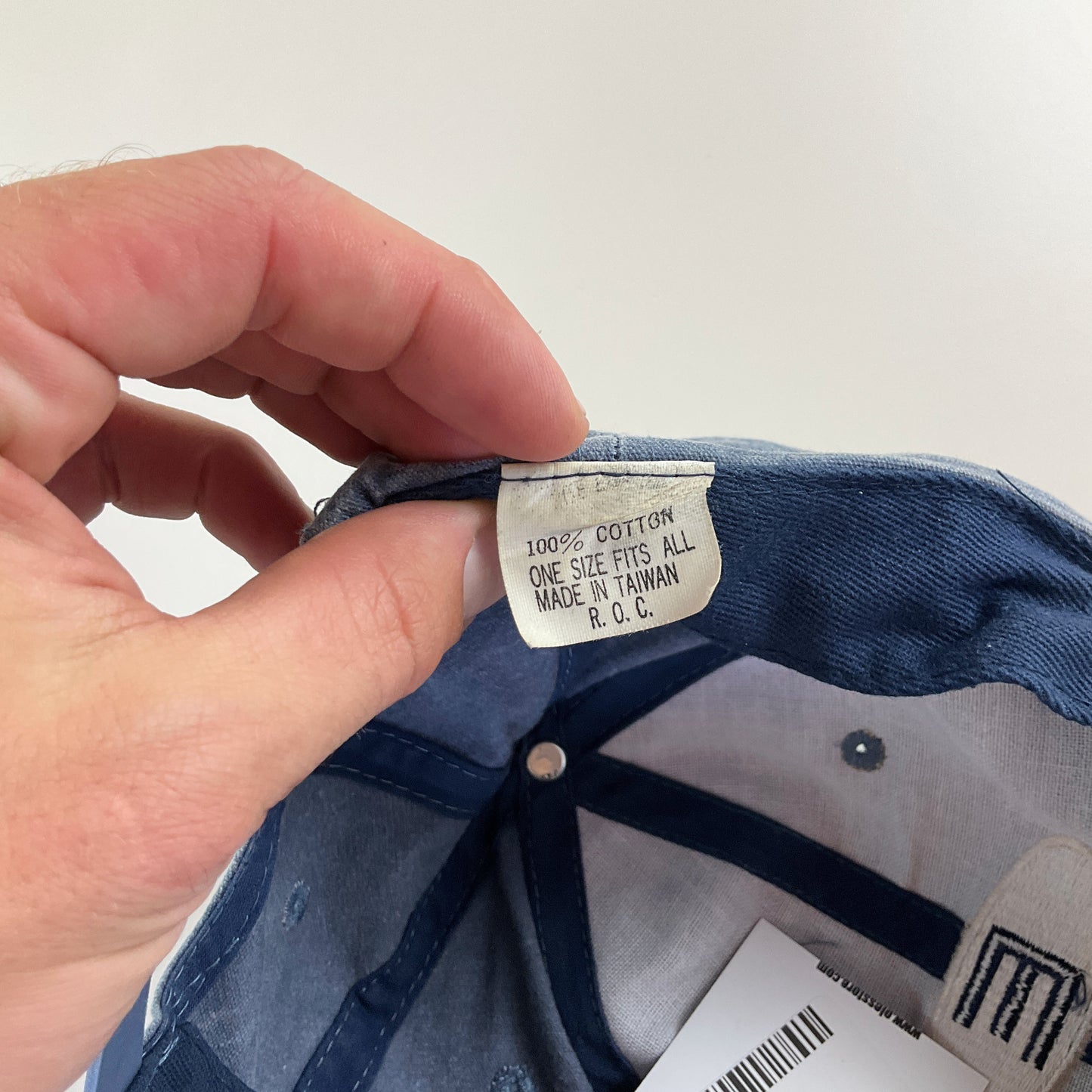 E Logo 90s Cap-E-olesstore-vintage-secondhand-shop-austria-österreich