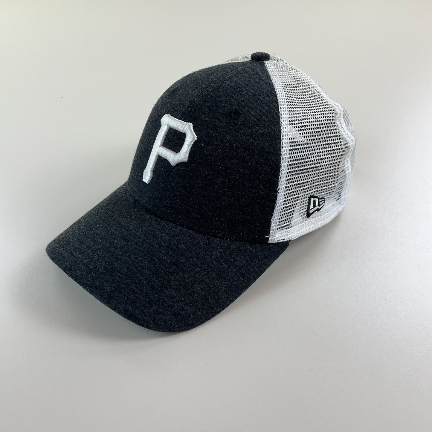 New Era MLB Pittsburgh Pirates Trucker Cap - OZ-NEW ERA-olesstore-vintage-secondhand-shop-austria-österreich