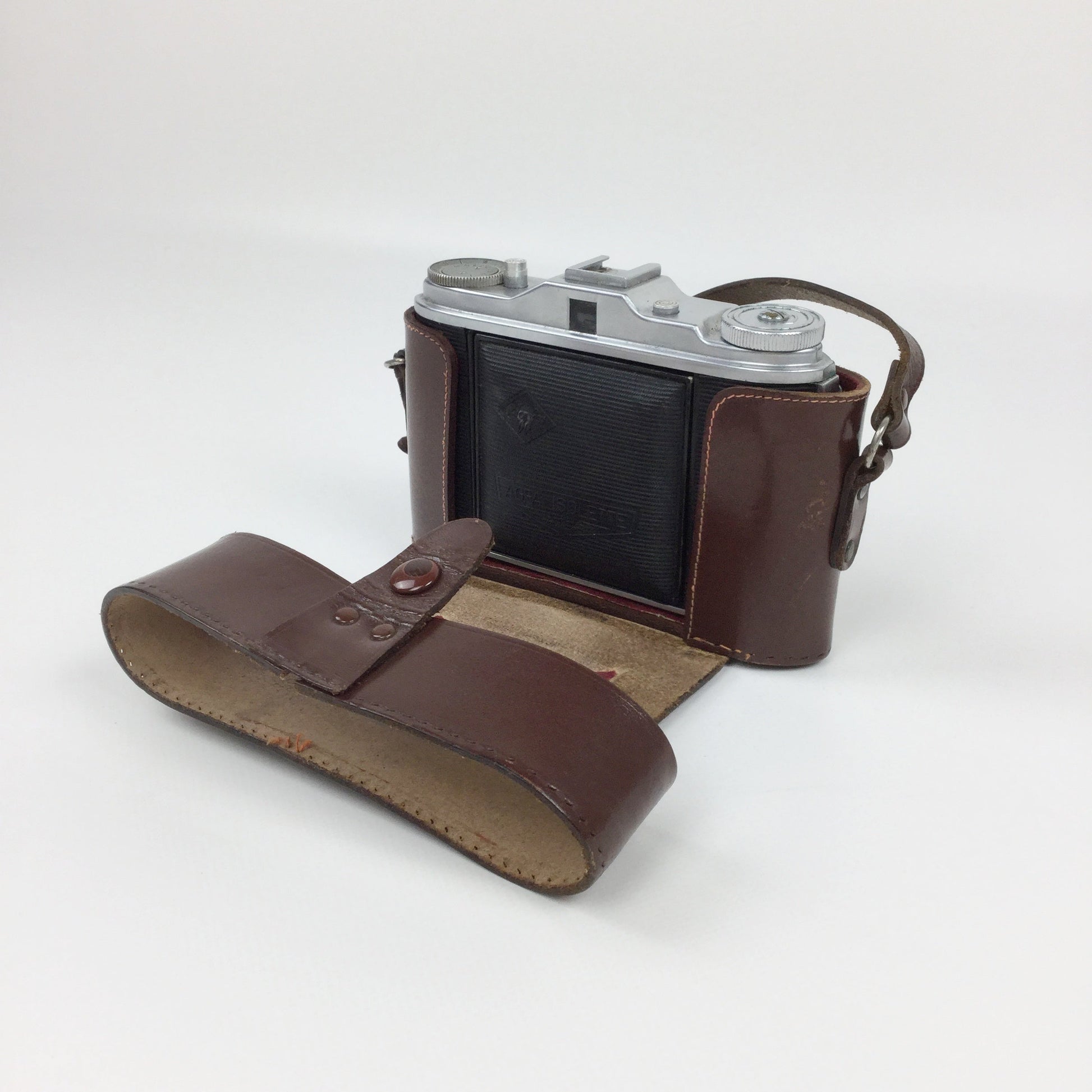Agfa Agnar Isolette 1 Klappkamera-olesstore-vintage-secondhand-shop-austria-österreich