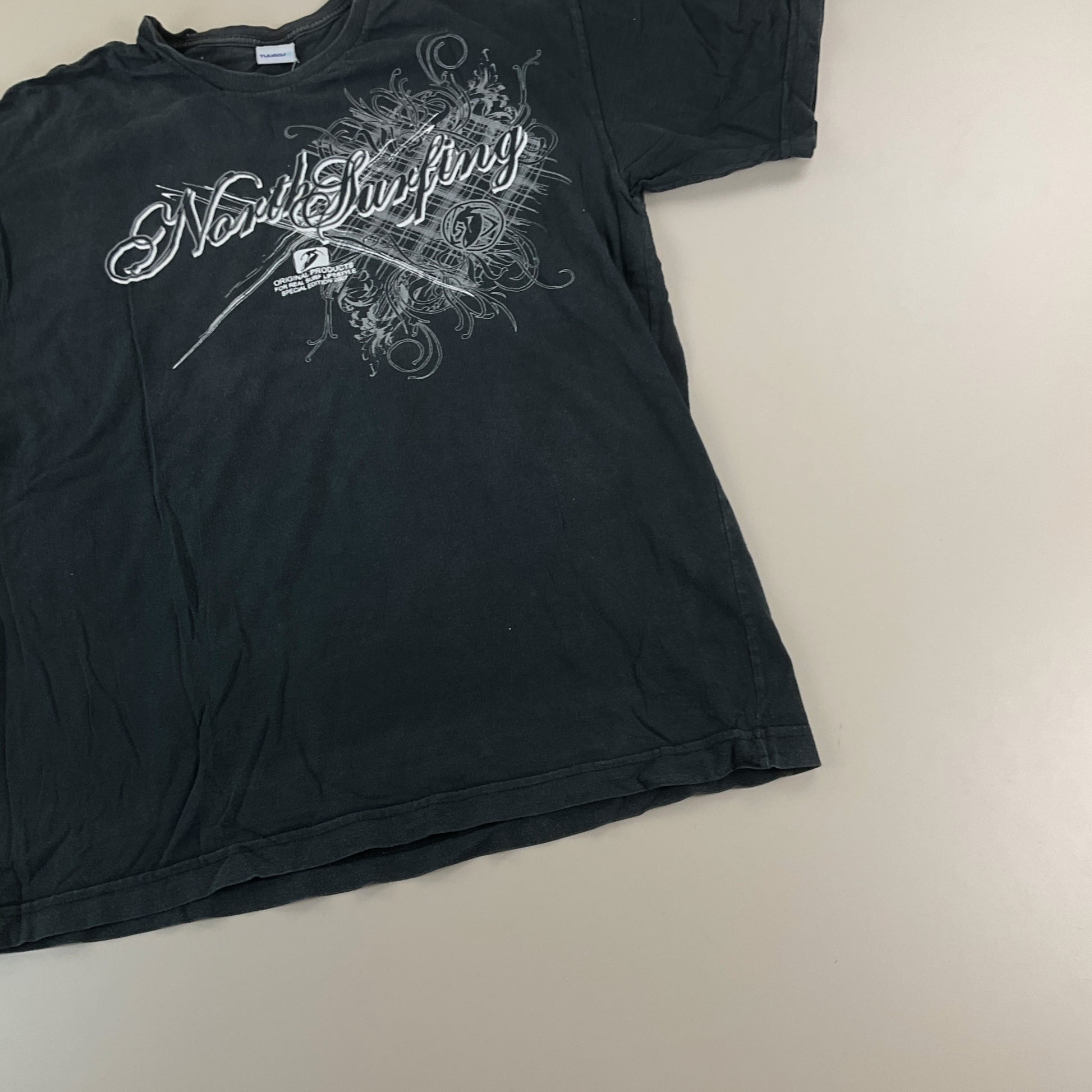 Tuvalu North Surfing 2007 Limited Edition T-Shirt - Medium-Tuvalu-olesstore-vintage-secondhand-shop-austria-österreich