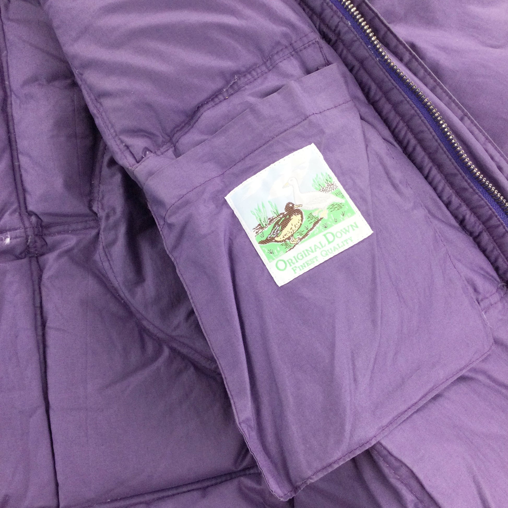 Hugo Boss 90s Heavy Winter Coat - XL-HUGO BOSS-olesstore-vintage-secondhand-shop-austria-österreich