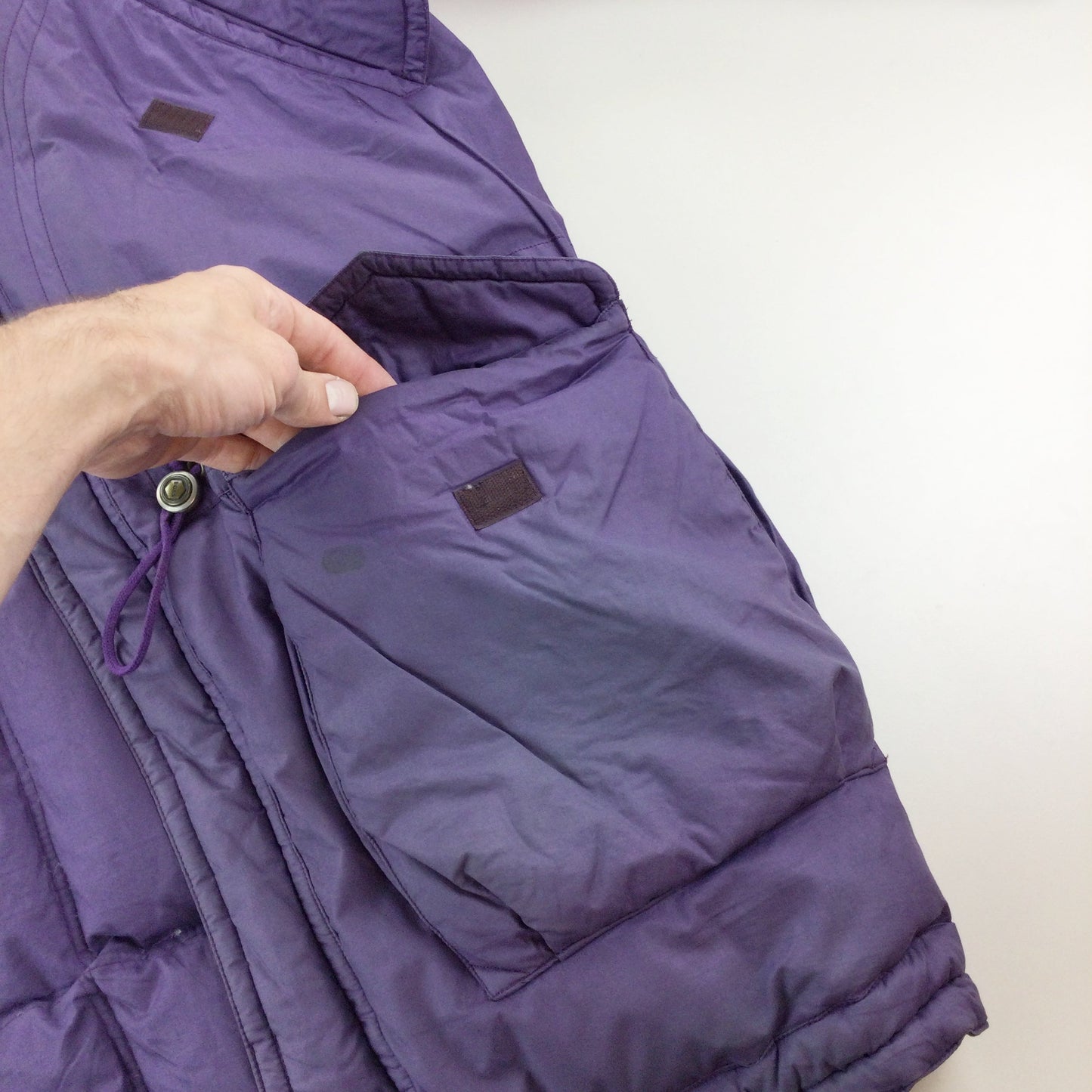 Hugo Boss 90s Heavy Winter Coat - XL-HUGO BOSS-olesstore-vintage-secondhand-shop-austria-österreich