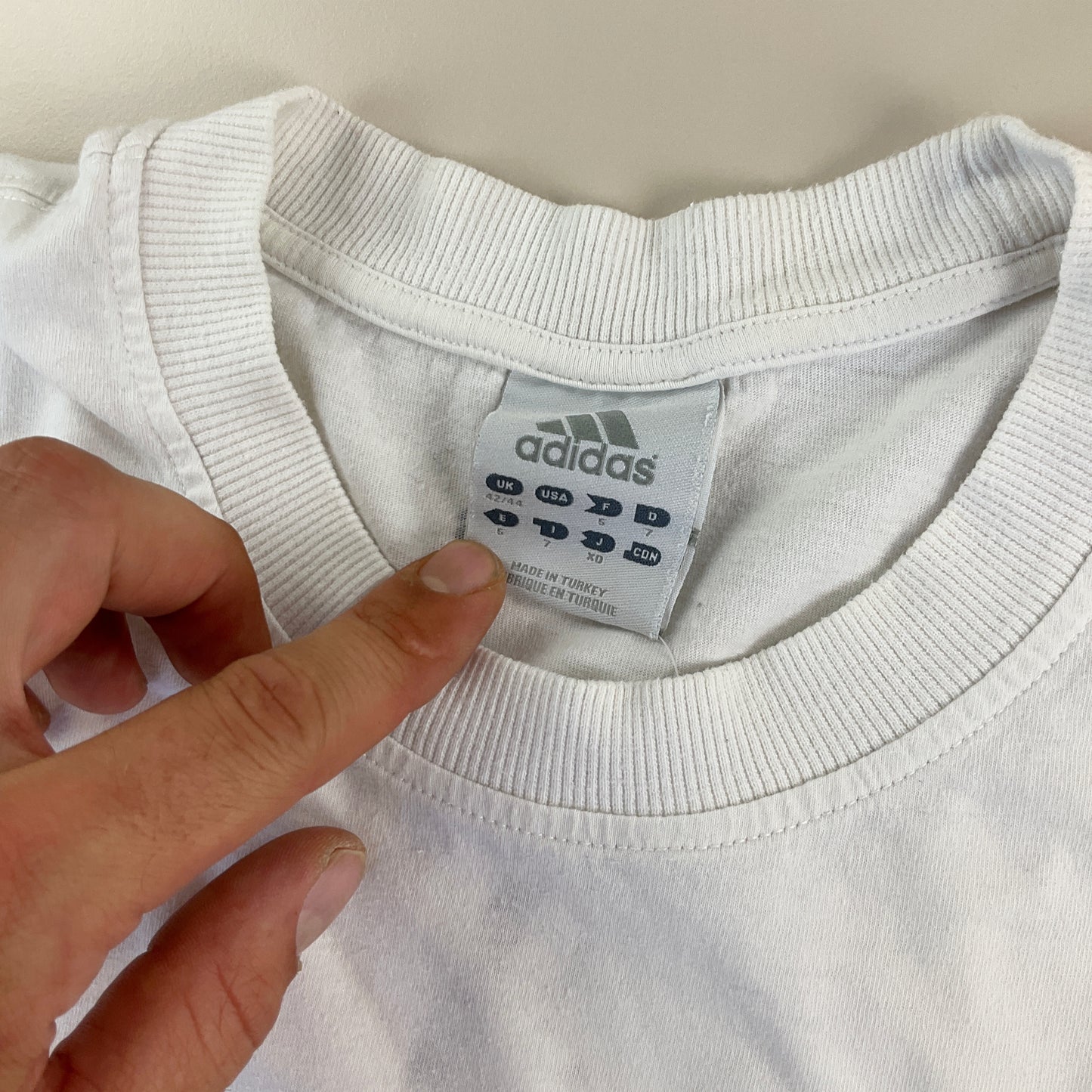 Adidas 00s Athletic Gear T-Shirt - Large-ADIDAS-olesstore-vintage-secondhand-shop-austria-österreich