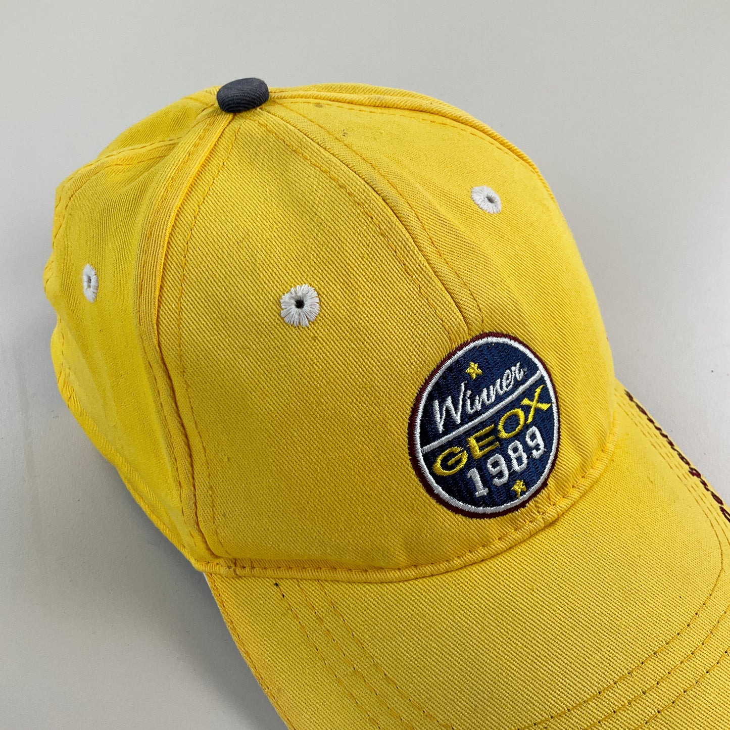 Geox Winner 1989 Cap - Medium-Geox-olesstore-vintage-secondhand-shop-austria-österreich