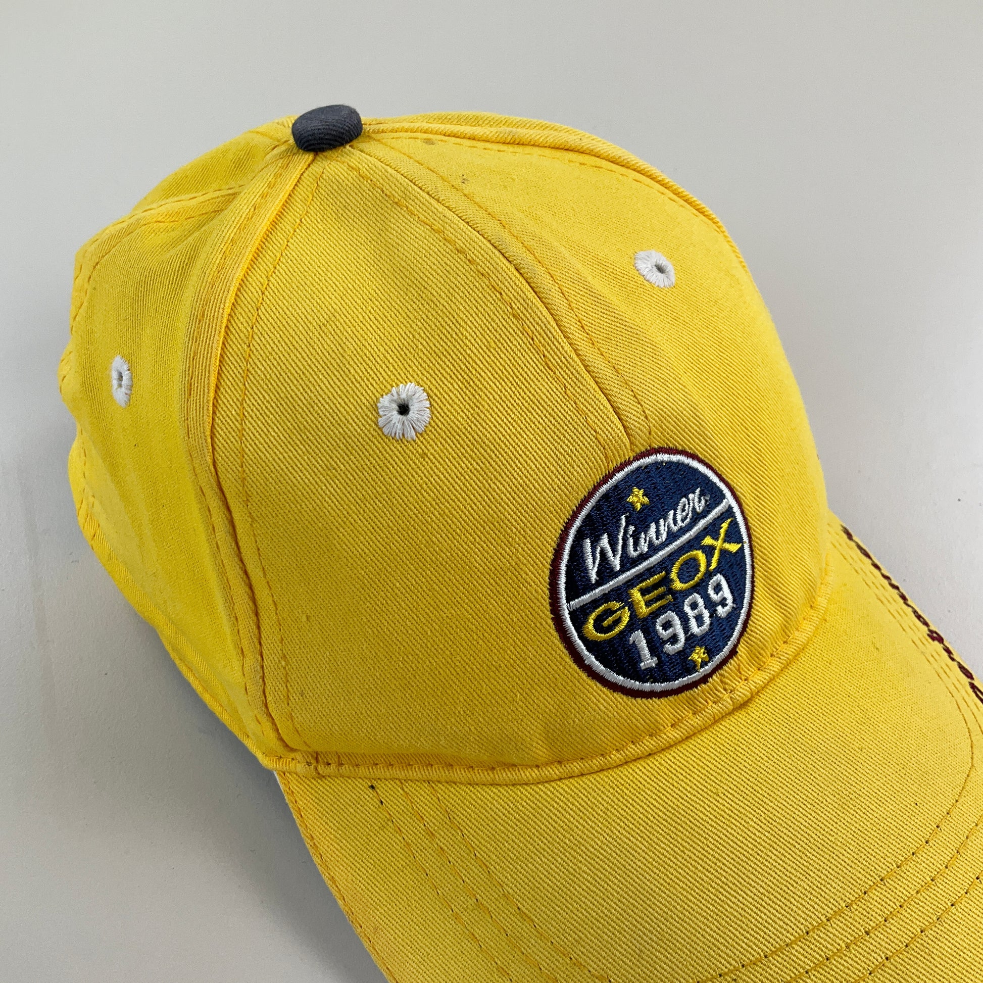 Geox Winner 1989 Cap - Medium-Geox-olesstore-vintage-secondhand-shop-austria-österreich