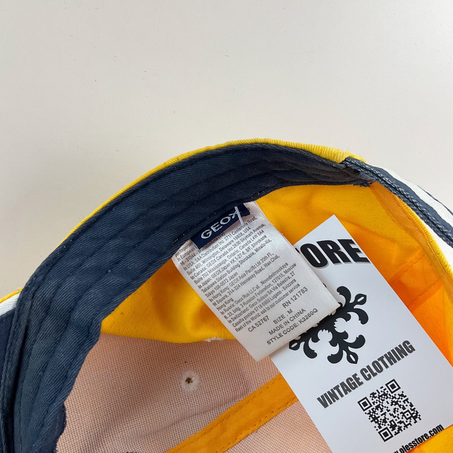 Geox Winner 1989 Cap - Medium-Geox-olesstore-vintage-secondhand-shop-austria-österreich