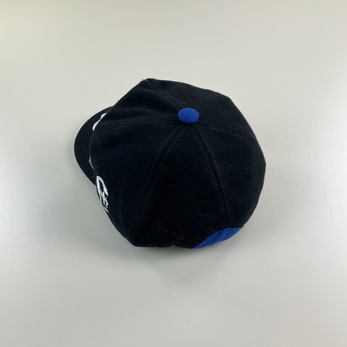 Conte of Florence 90s Woll- Cap-CONTE OF FLORENCE-olesstore-vintage-secondhand-shop-austria-österreich