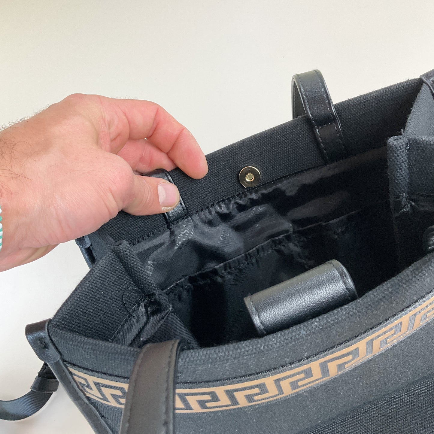 Versace Fragrances Tasche-VERSACE-olesstore-vintage-secondhand-shop-austria-österreich