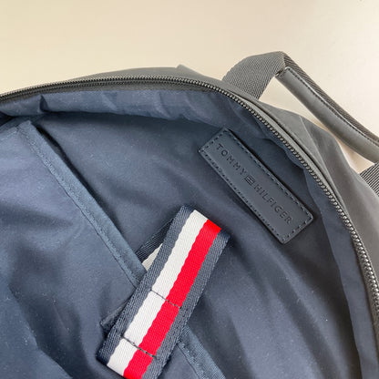 Tommy Hilfiger Rucksack-TOMMY HILFIGER-olesstore-vintage-secondhand-shop-austria-österreich