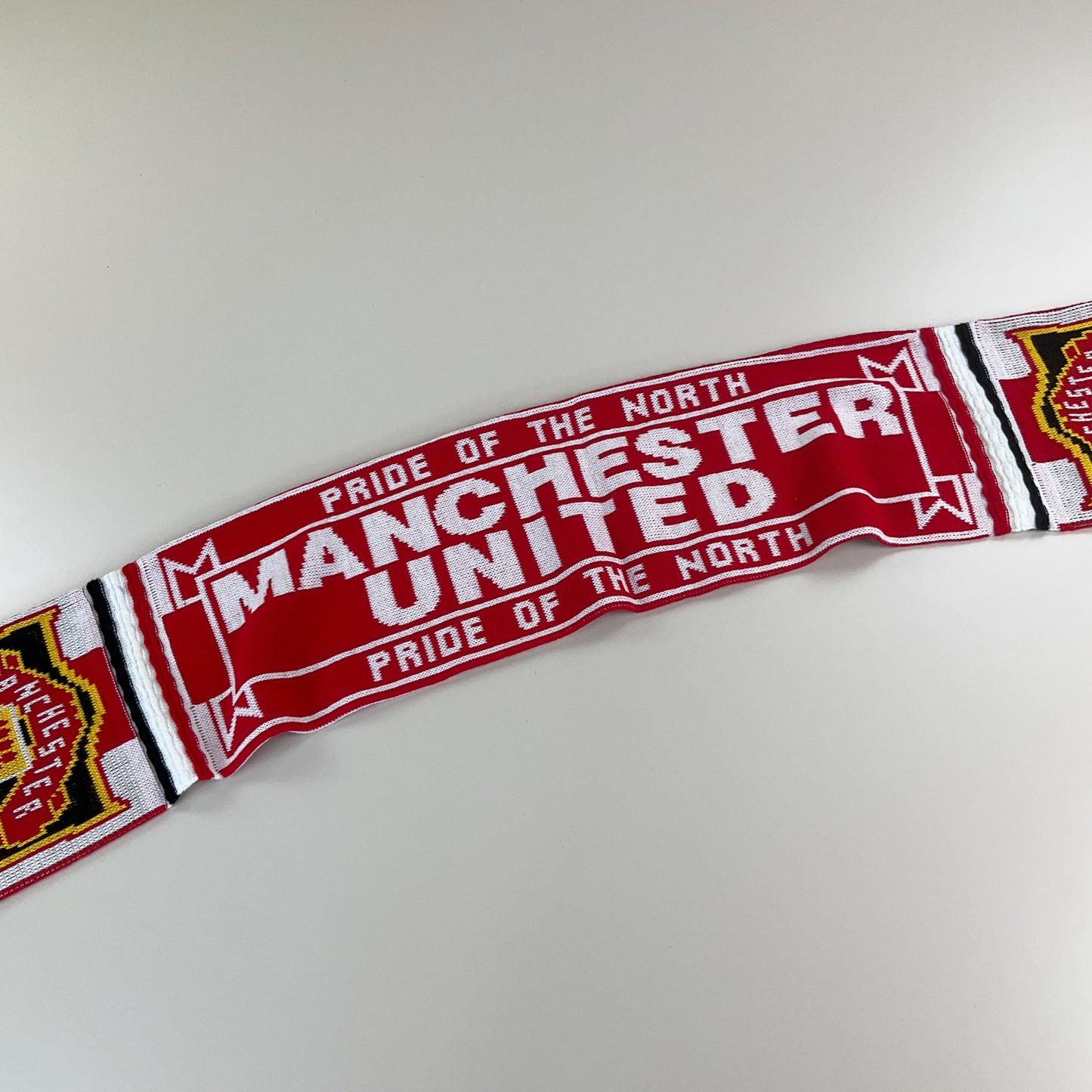 Manchester United Schal-Manchester United-olesstore-vintage-secondhand-shop-austria-österreich