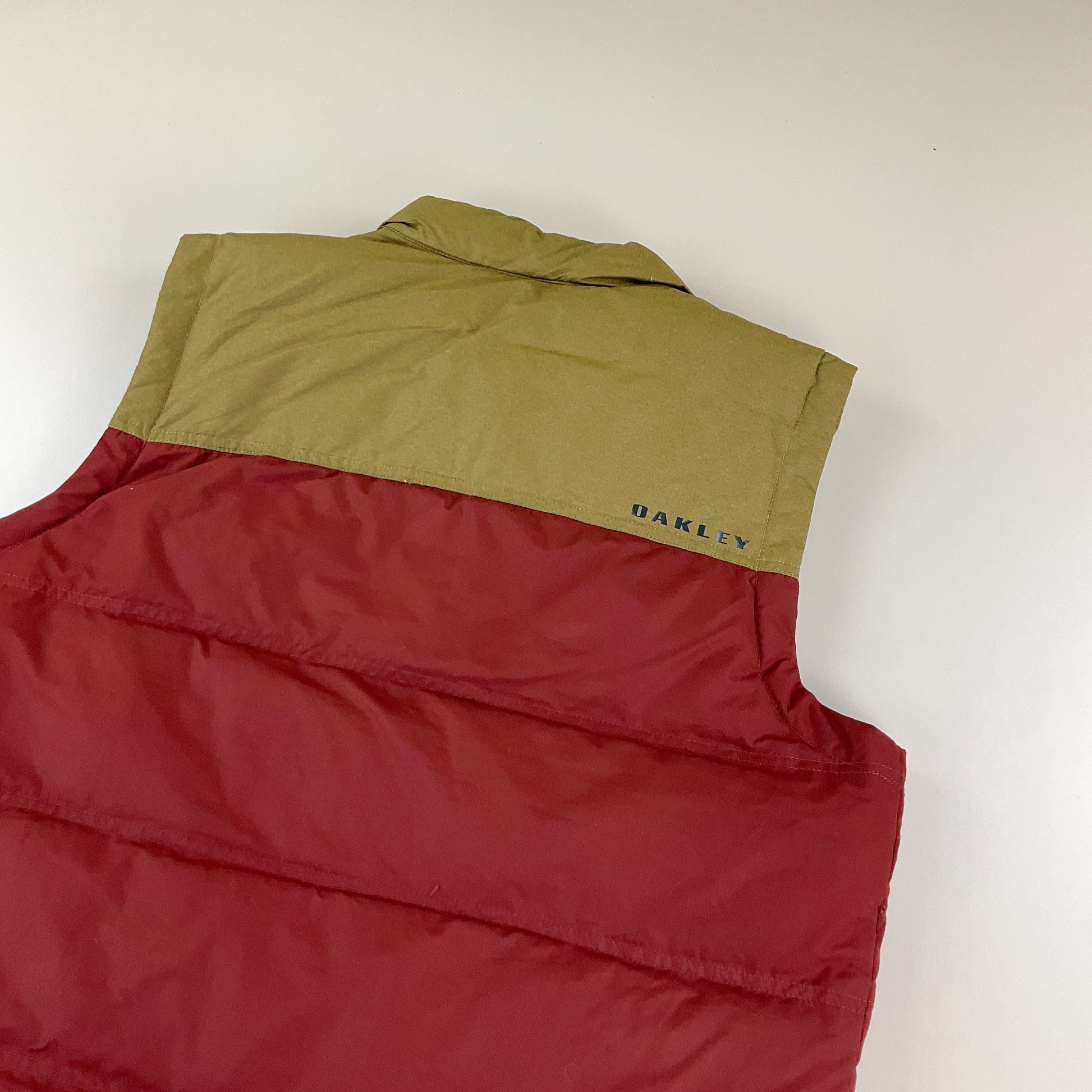 Oakley Puffer Gilet - Medium-OAKLEY-olesstore-vintage-secondhand-shop-austria-österreich