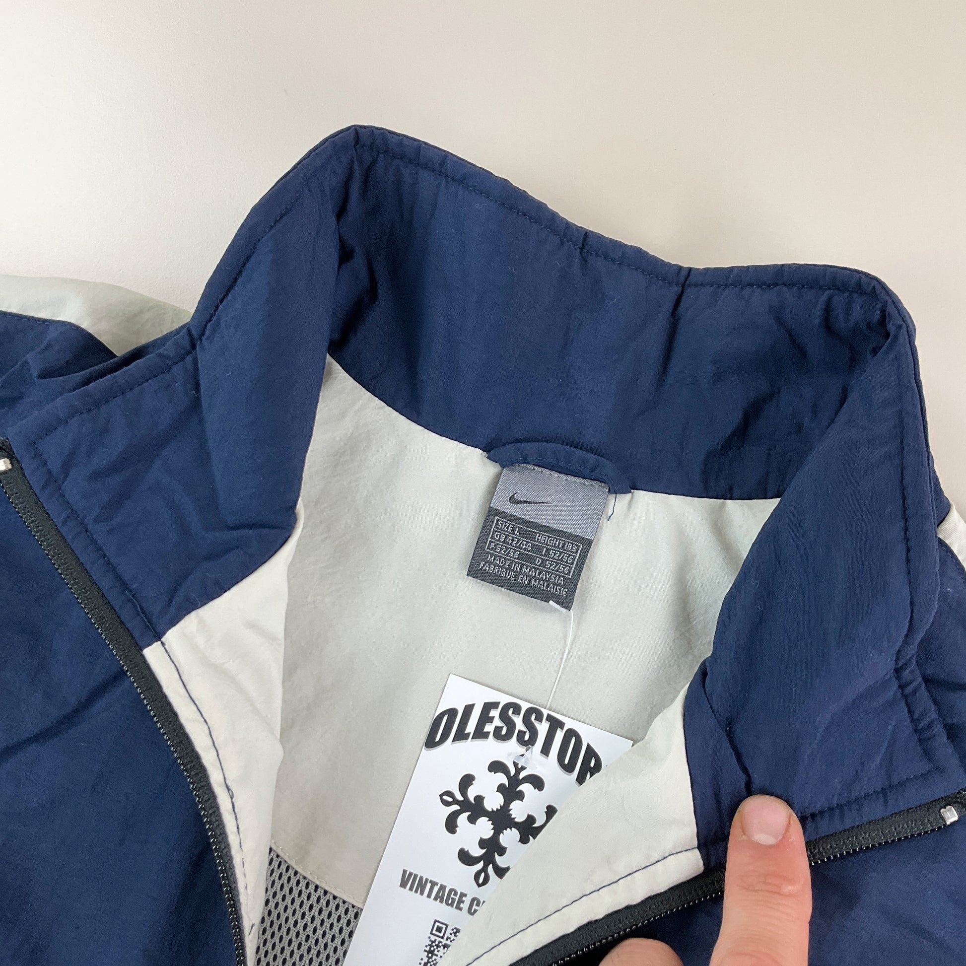 Nike 00s Swoosh Trainingsanzug - Large-NIKE-olesstore-vintage-secondhand-shop-austria-österreich