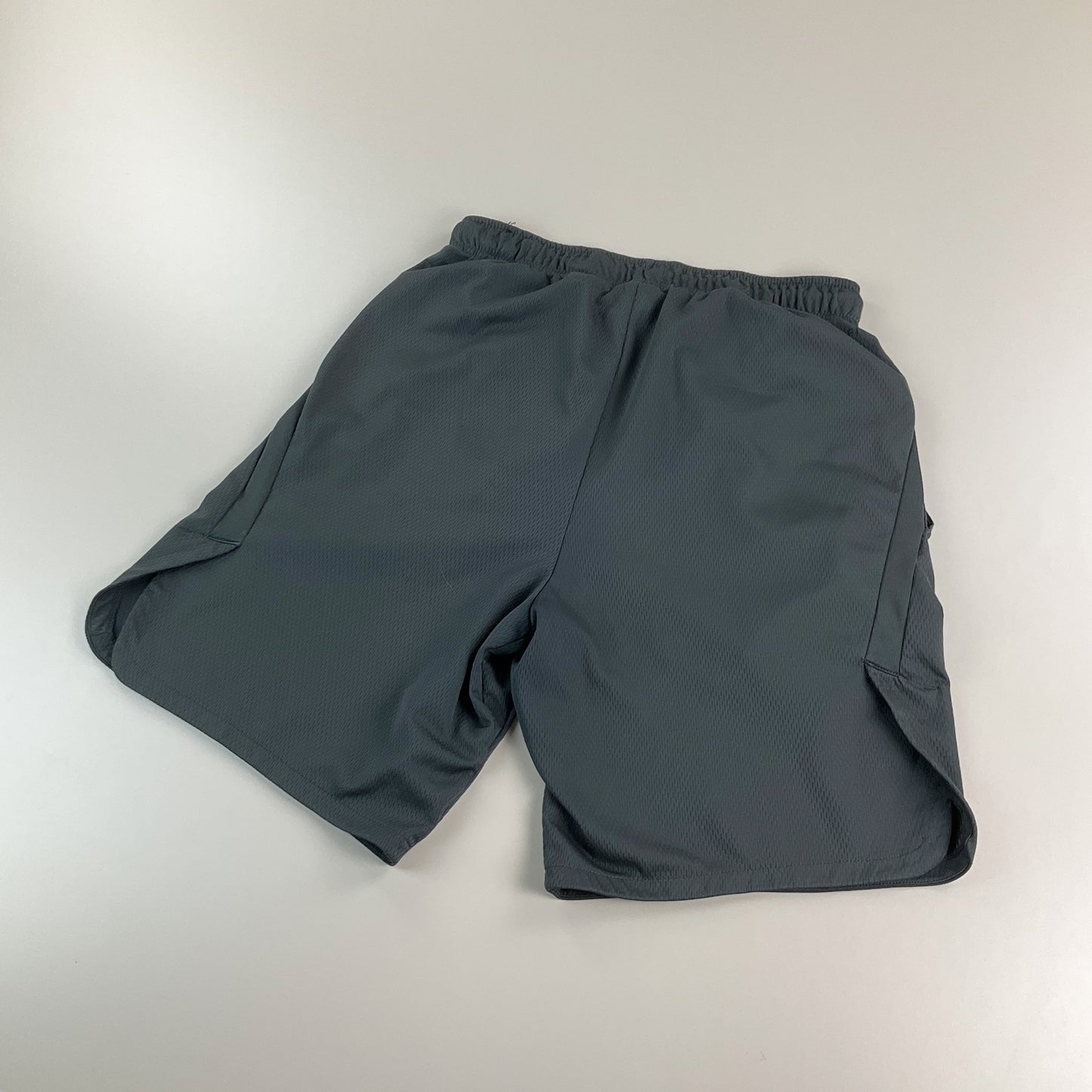 Nike kurze Hose - Small-NIKE-olesstore-vintage-secondhand-shop-austria-österreich