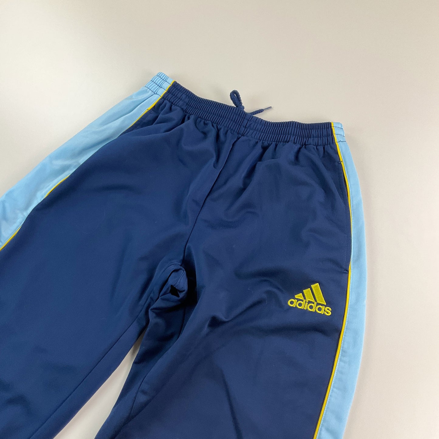 Adidas 90s Sport Trainingsanzug - Small-Adidas-olesstore-vintage-secondhand-shop-austria-österreich