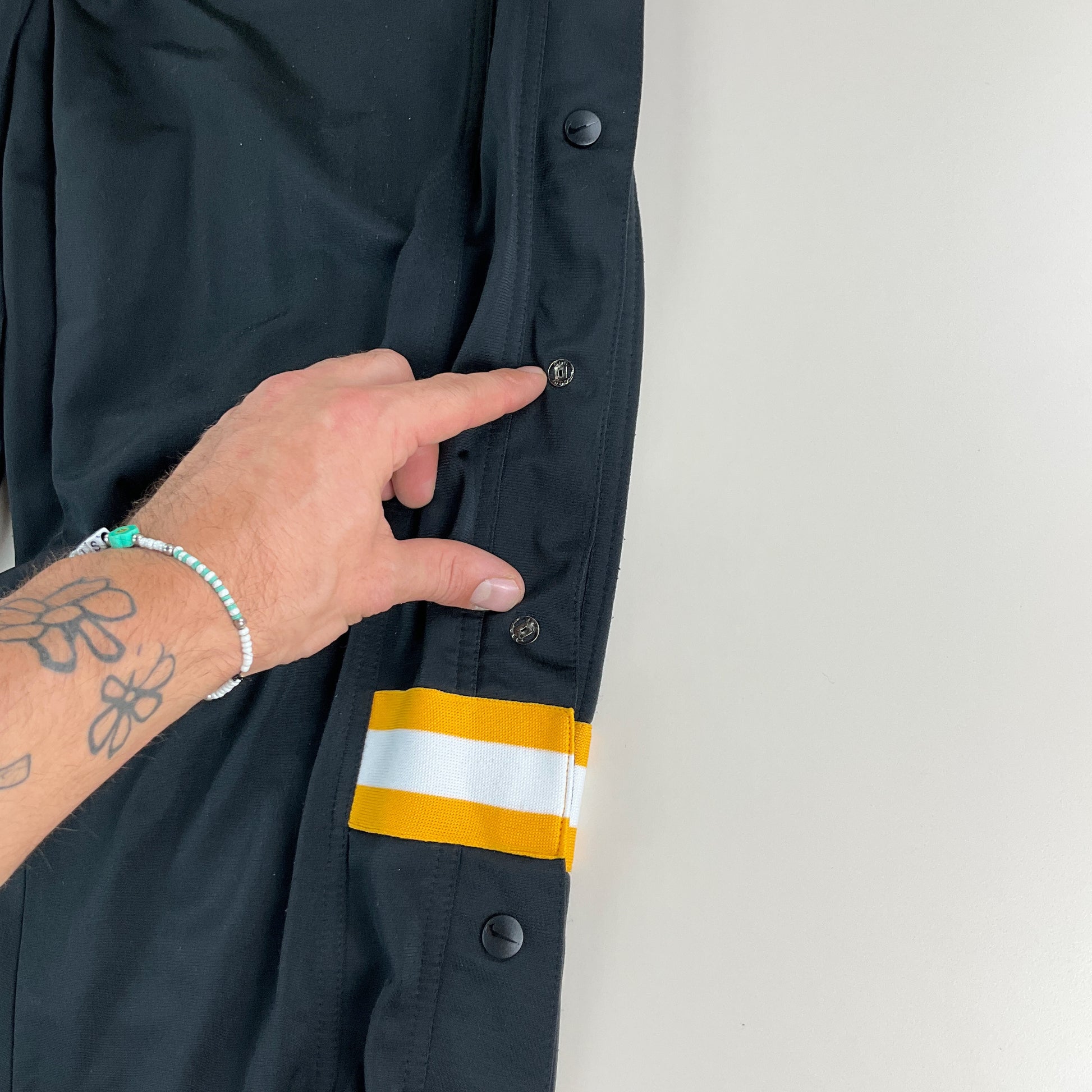 Nike 90s Swoosh Jogginghose - Large-NIKE-olesstore-vintage-secondhand-shop-austria-österreich