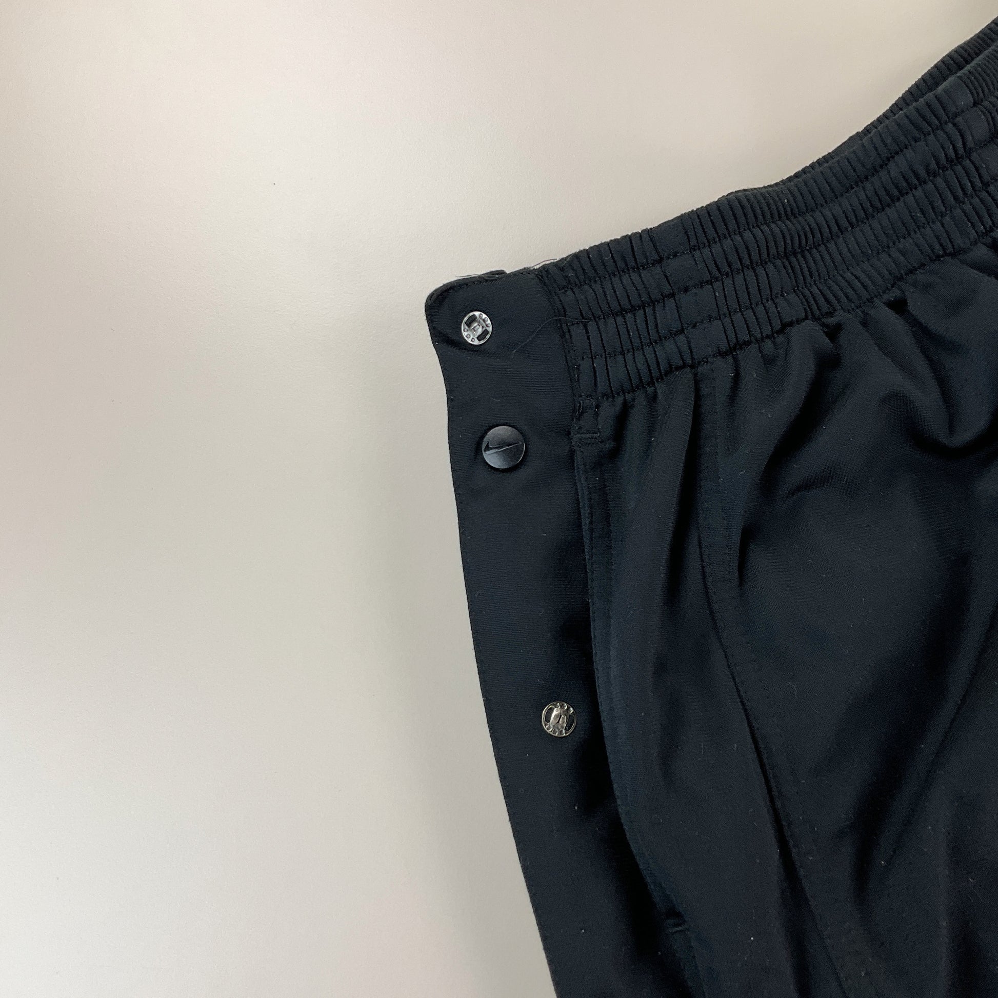 Nike 90s Swoosh Jogginghose - Large-NIKE-olesstore-vintage-secondhand-shop-austria-österreich