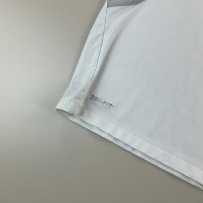 Nike 00s Sport T-Shirt - Large-NIKE-olesstore-vintage-secondhand-shop-austria-österreich