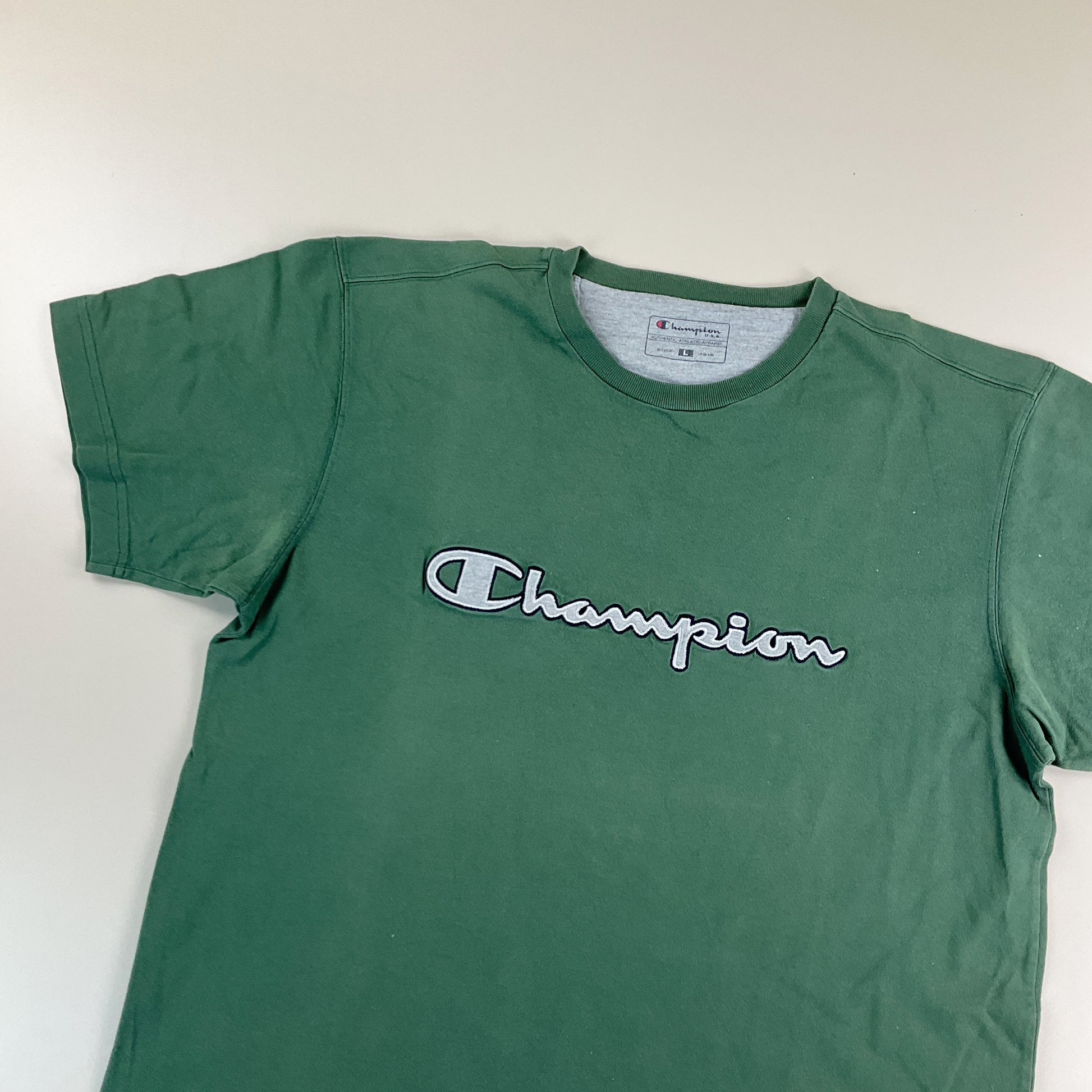 Champion Spellout T-Shirt - Large-CHAMPION-olesstore-vintage-secondhand-shop-austria-österreich
