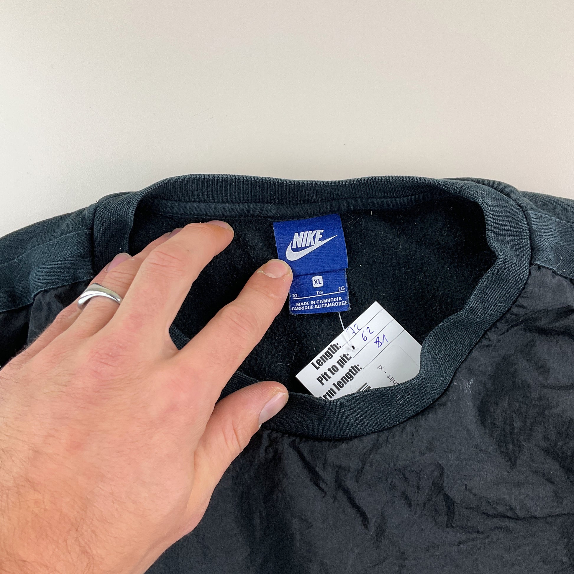 Nike Basic Sweatshirt - XL-NIKE-olesstore-vintage-secondhand-shop-austria-österreich