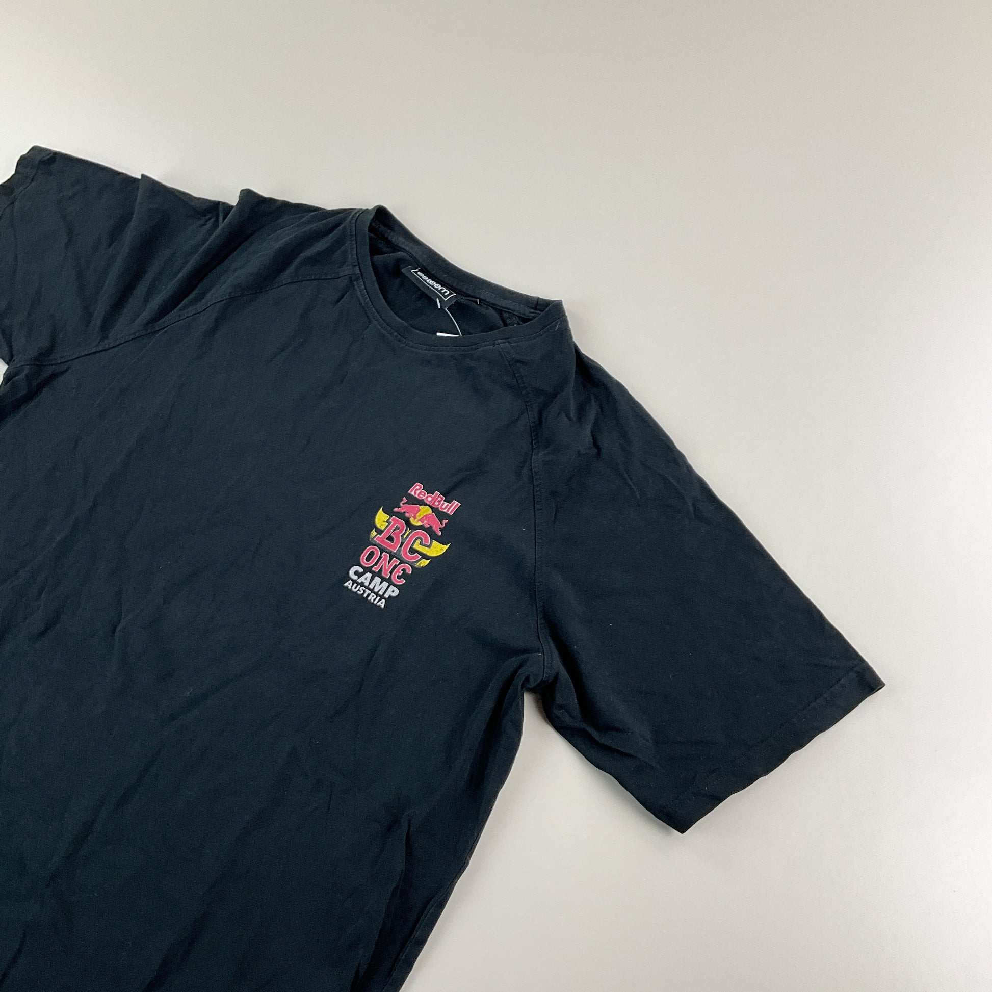 RedBull BC One Breaking T-Shirt - XL-REDBULL-olesstore-vintage-secondhand-shop-austria-österreich